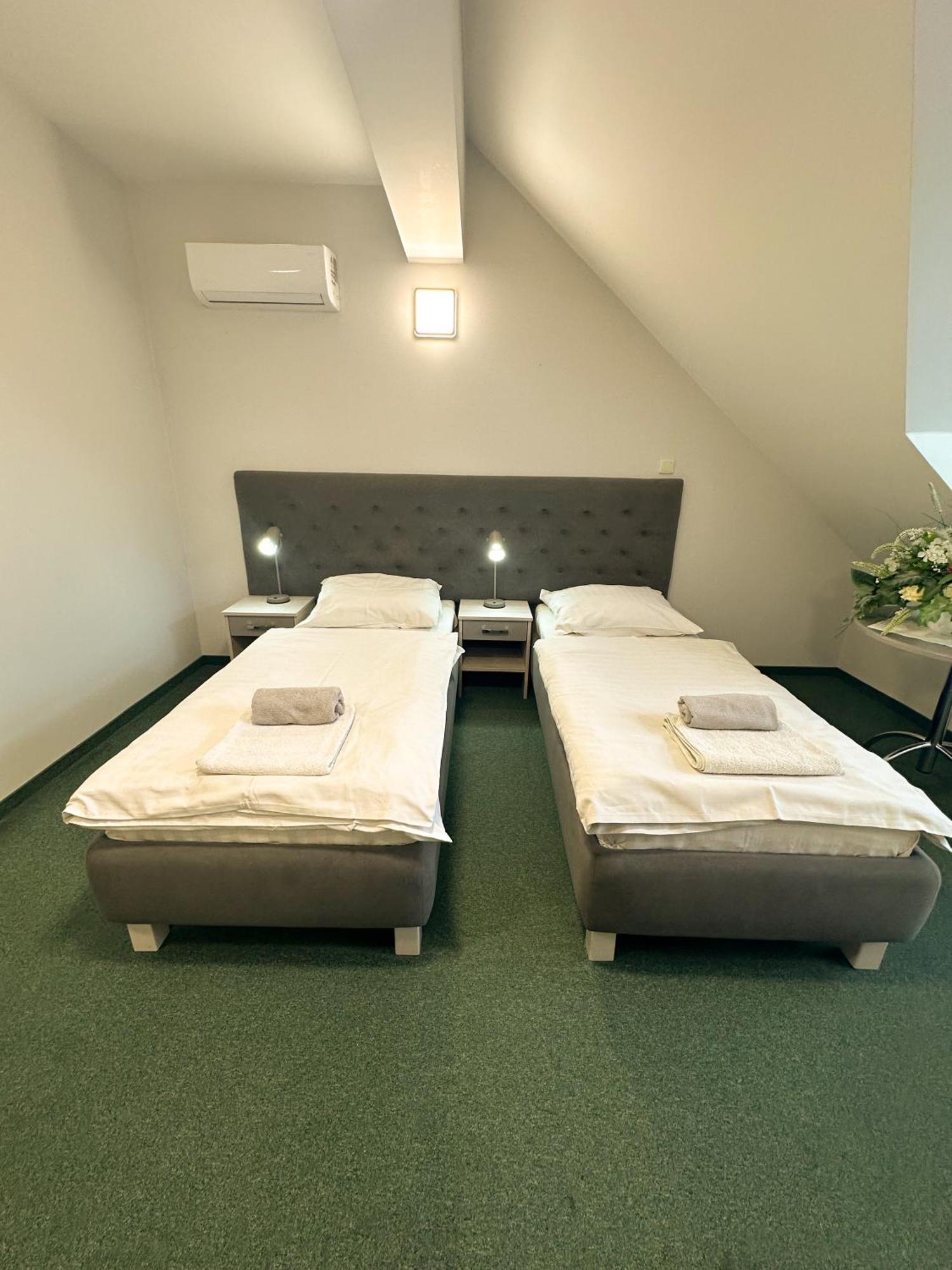 Hotel Arkadia Klecza Gorna Eksteriør bilde